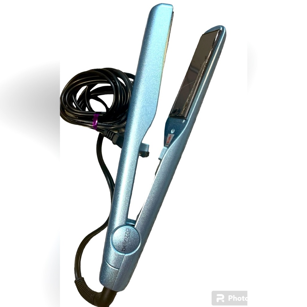 Bellezza Beauty and Beyond Twisted Flat Iron & Curler - Blue Smoke